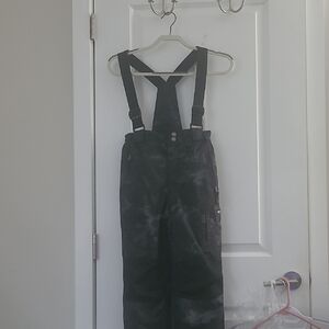 Boy's Snowpants Size 7/8